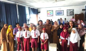 Kantor Bahasa Sultra Gelar Uji Keterbacaan Buku Terjemahan Moronene di Bombana