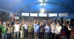 Kampanye Burhanuddin-Ahmad Yani di Lantowua Diserbu Ribuan Warga