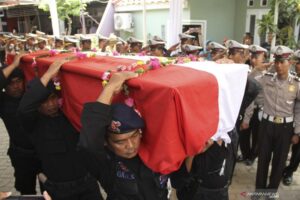 IPW : Orang Tua dan Pelaku Tawuran harus Jadi Tersangka Penembakan Sesama Polisi