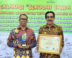 Bombana Raih Penghargaan Kabupaten Cerdas Berkarakter di Puncak Pusaka 2024