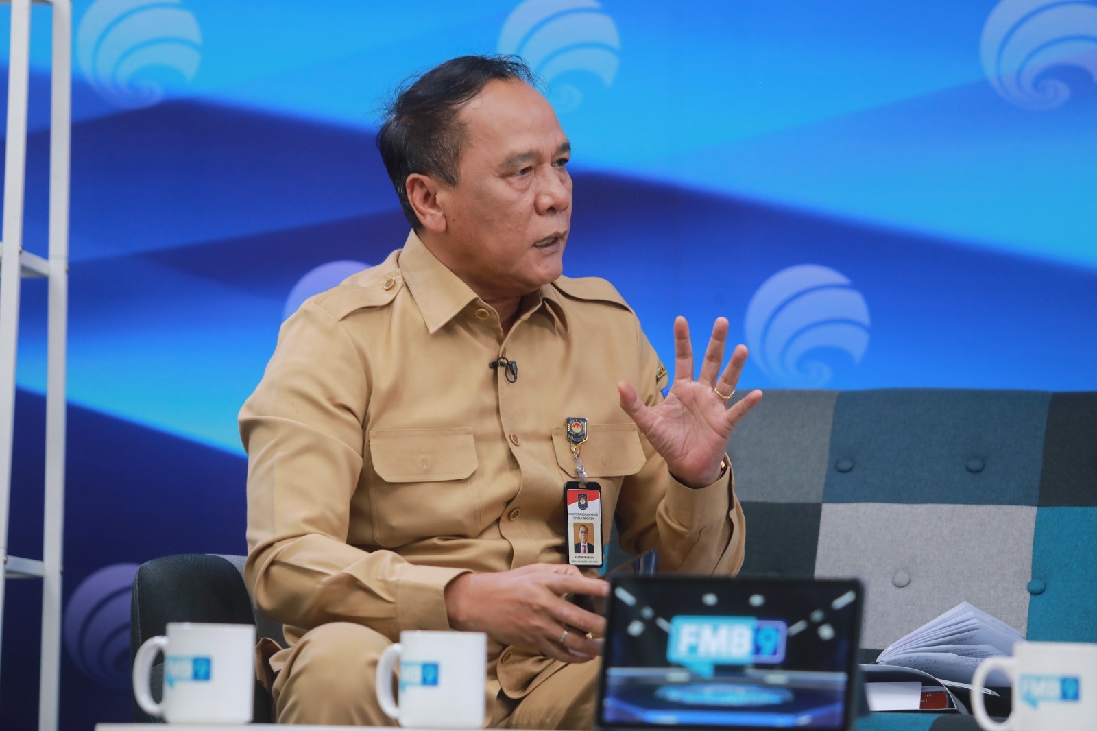 Kastorius Sinaga, Stafsus Mendagri Bidang Politik dan Media