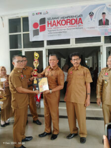 Kabupaten Bombana Gelar Apel Akbar Peringati Hari Anti Korupsi Sedunia 2024