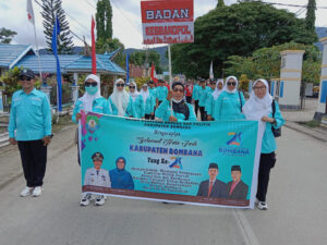 Kesbangpol Bombana Meriahkan HUT ke-21 dengan Defile Penuh Kebahagiaan dan Semangat Gotong Royong