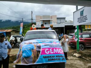 Mendaftar Calon Bupati Bombana di PKB “Gemoy” Diantar Konvoi Pendukung