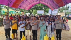 Kapolda Sultra Tinjau Pasar Murah di Bombana, 600 Paket Sembako Disalurkan