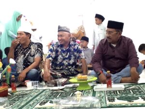 Burhanuddin Hadiri Maulid Nabi di Masjid Al Inayah, Sumbang Rp10 Juta Diam-diam