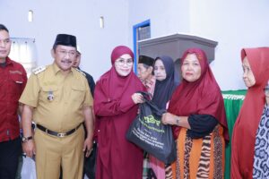 Safari Ramadhan Bombana: Bansos hingga Buka Puasa Bersama Pererat Kebersamaan Warga