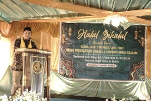 Wakil Bupati Bombana Tekankan Sinergi dan Harmoni dalam Halalbihalal di Kabaena Selatan