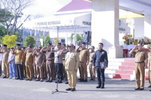 Turun dari Tribun, Bupati Bombana Pimpin Apel dengan Solidaritas di Lapangan