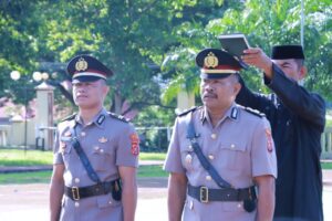 IPTU Abd Hakim Resmi Jabat Kapolsek Poleang Barat Usai Serah Terima