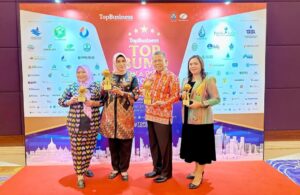Kiprah Bupati Bombana dalam Penguatan BUMD Diganjar Penghargaan Top Nasional