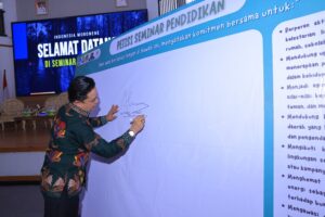 Kolaborasi Lintas Sektor Bombana Wujudkan Pendidikan Lingkungan Berkelanjutan