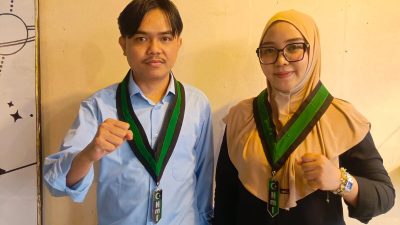 Ketgam : Ketua Umum HMI Badko Sultra Hesti Wayana Bastian Bersama Bendahar Umum HMI Badko Sultra Hendra Setiawan
