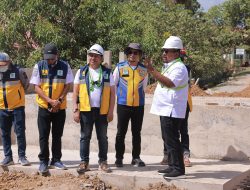 Bupati dan Wabup Bombana Tinjau Pembangunan di Kabaena, Dinas PUPR Pastikan Progres Sesuai Target