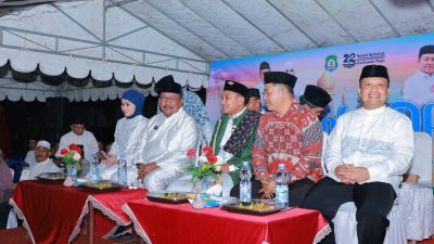 Bupati Bombana Ir. H. Burhanuddin, M.Si menghadiri Tabligh Akbar sebagai bagian dari rangkaian peringatan Hari Ulang Tahun ke-22 Kabupaten Bombana