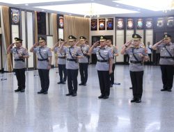 Kapolri Pimpin Pelantikan dan Sertijab Sejumlah PJU Mabes Polri dan Kapolda