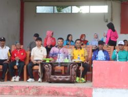 Polsek Rarowatu Buka Lomba Bola Gotong dan Tarik Tambang, Semarakkan HUT Bhayangkara ke-80