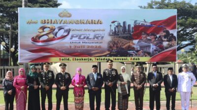 Polres Bombana Peringati HUT Bhayangkara ke-80, Kapolres Bacakan Amanat Presiden