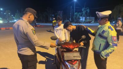 Polres Bombana Gelar KRYD di Tugu Munajah, Ciptakan Kamtibmas Kondusif