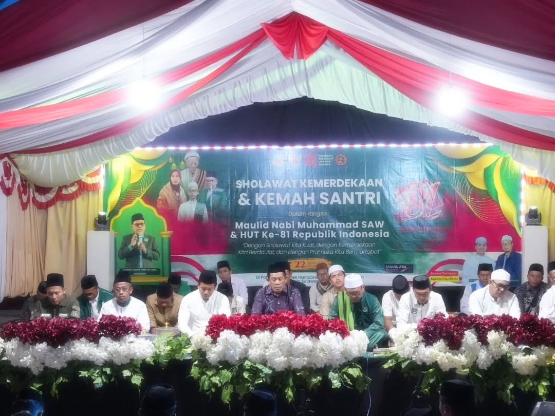 Wakil Gubernur Sulawesi Tenggara Hugua menghadiri Sholawat Kemerdekaan di Pondok Pesantren Hamzanwadi Nahdlatul Wathan, Bombana, sekaligus menegaskan dukungan Pemprov Sultra terhadap pengembangan pendidikan pesantren dan pembentukan karakter generasi muda.